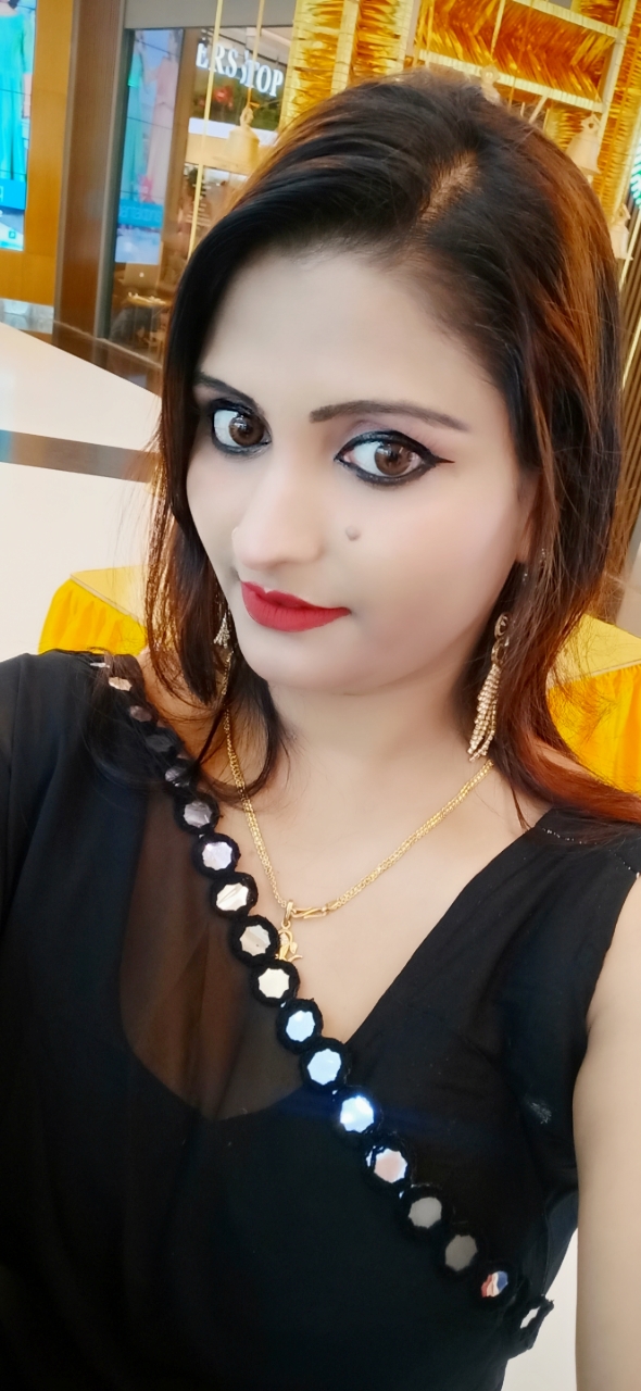 housewife call girls in Kolkata